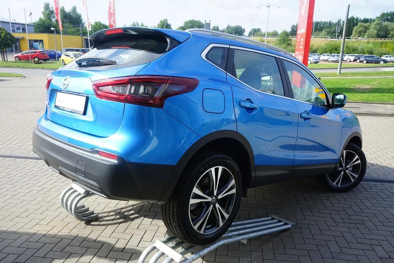 Nissan Qashqai 1.3 DIG-T...  Image 4