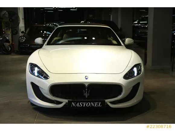 Maserati GranCabrio 4.7 Image 4